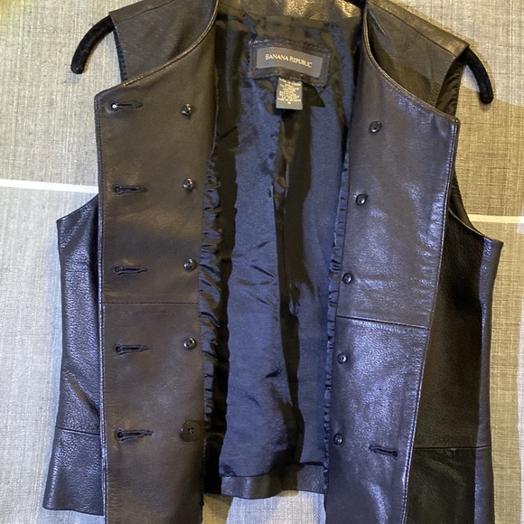 Banana Republic black double breasted Leather vest - Picture 4 of 5